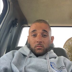 Meet your Posher, Charles